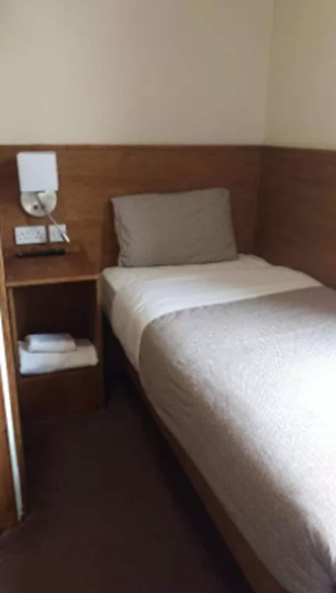 Cambridge House Hotel Edinburgh Ngoại thất bức ảnh