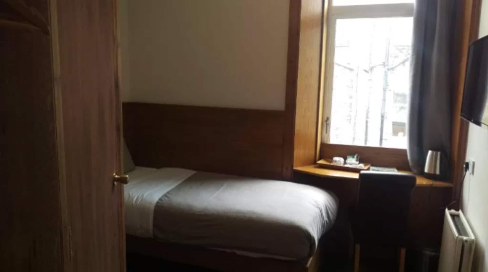 Cambridge House Hotel Edinburgh Ngoại thất bức ảnh