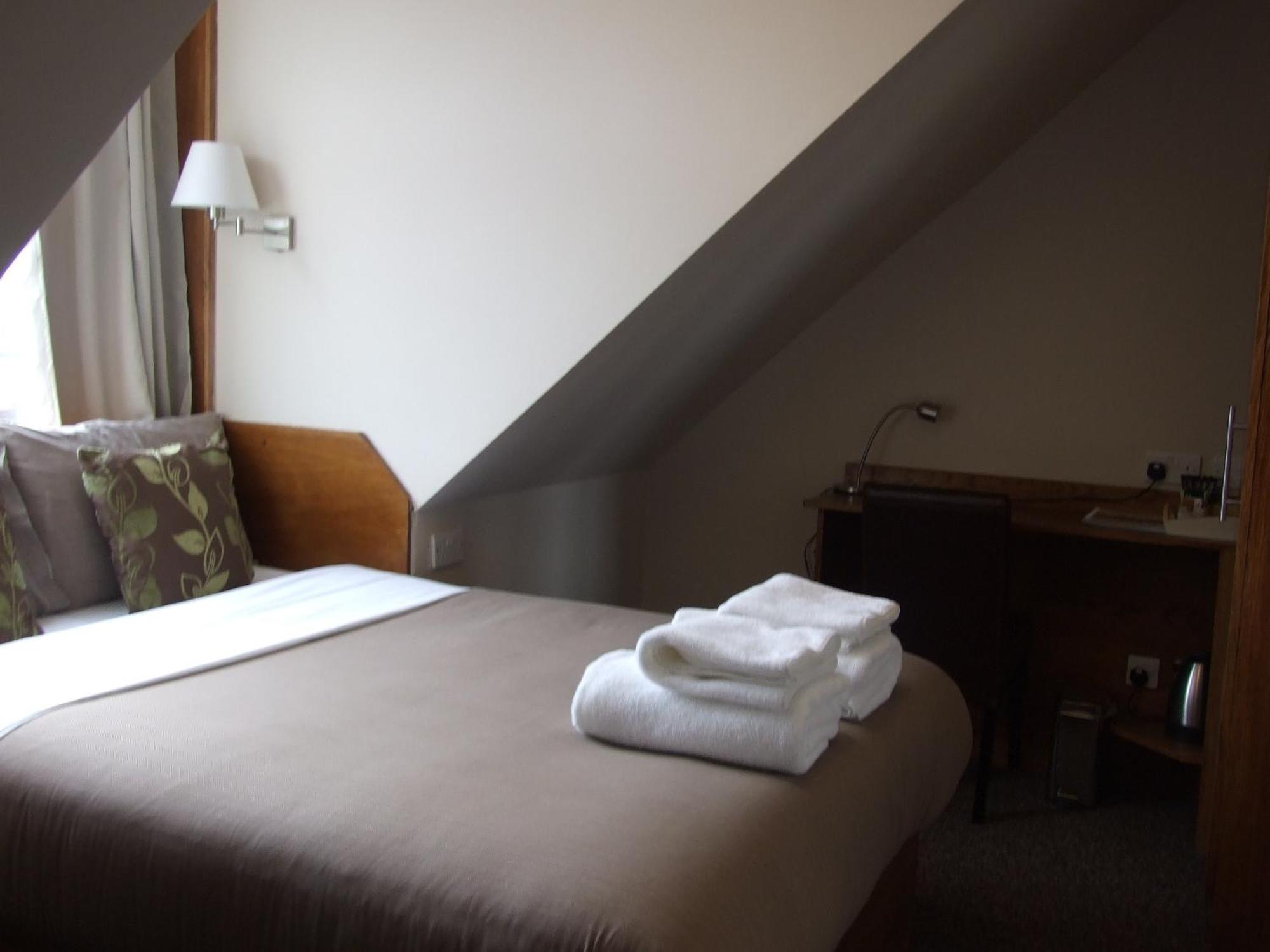Cambridge House Hotel Edinburgh Ngoại thất bức ảnh